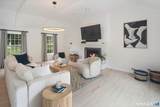 667 Carter Street - Photo 15
