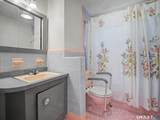 330 Hollywood Avenue - Photo 4