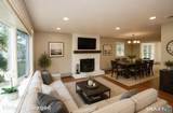 325 Manley Heights Road - Photo 3