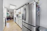 170 Hollister Way - Photo 10