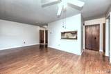 20 Leslie Road - Photo 2