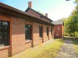 97 Main Street - Photo 17