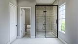 160 Bee Street - Photo 21