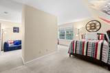 16 Oak Bluff - Photo 32