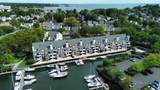 105 Harbor Drive - Photo 2