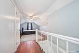 102 Waverly Street - Photo 22