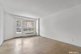 71 Strawberry Hill Avenue - Photo 9