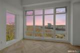 586 Thames Street - Photo 4