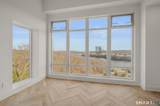 586 Thames Street - Photo 5