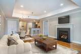 25 Cassandra Boulevard - Photo 4