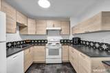 111 Dekoven Drive - Photo 8
