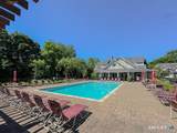 18 Lawrence Avenue - Photo 2