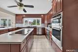 670 Pequot Avenue - Photo 16