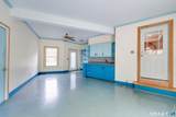 904 Grand Street - Photo 23