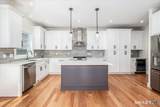 8 Fieldstone Court - Photo 2