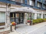 300 Broad Street - Photo 1