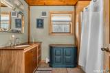 167 Round Hill Road - Photo 32