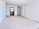 91 Strawberry Hill Avenue - Photo 7