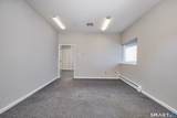 1515 Black Rock Turnpike - Photo 17