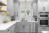 6 Collins Parkway - Photo 12