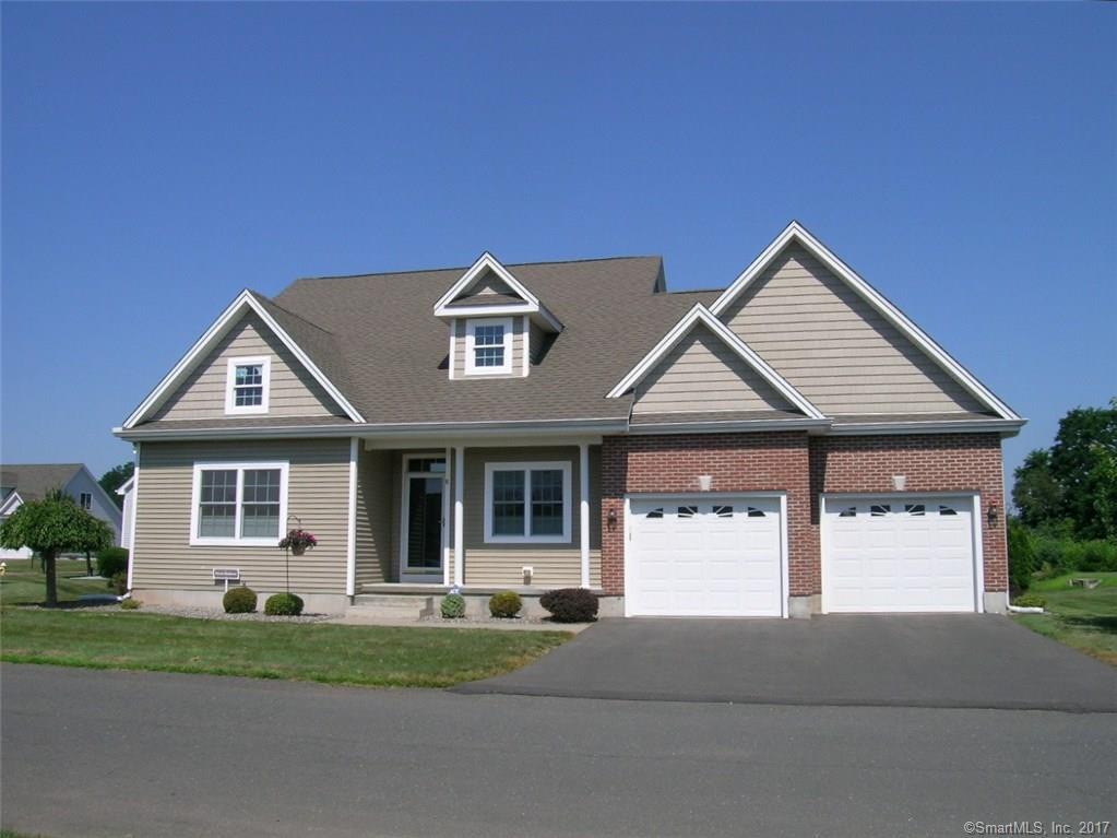 8 Windermere Village Road - Photo 1