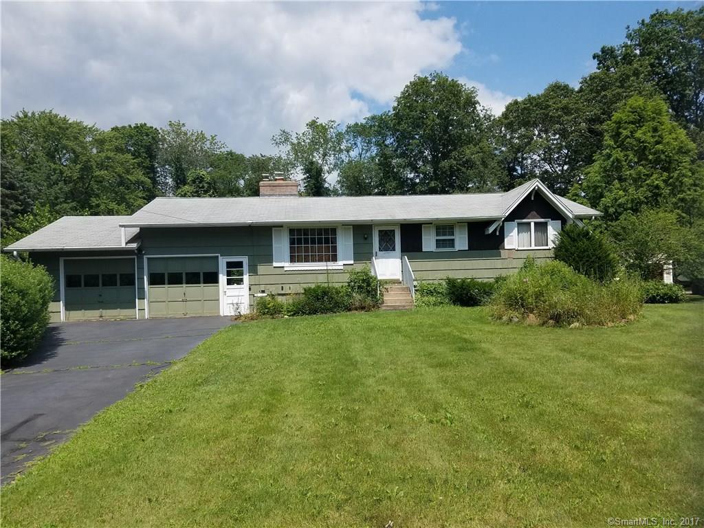 32 Circle Drive - Photo 1