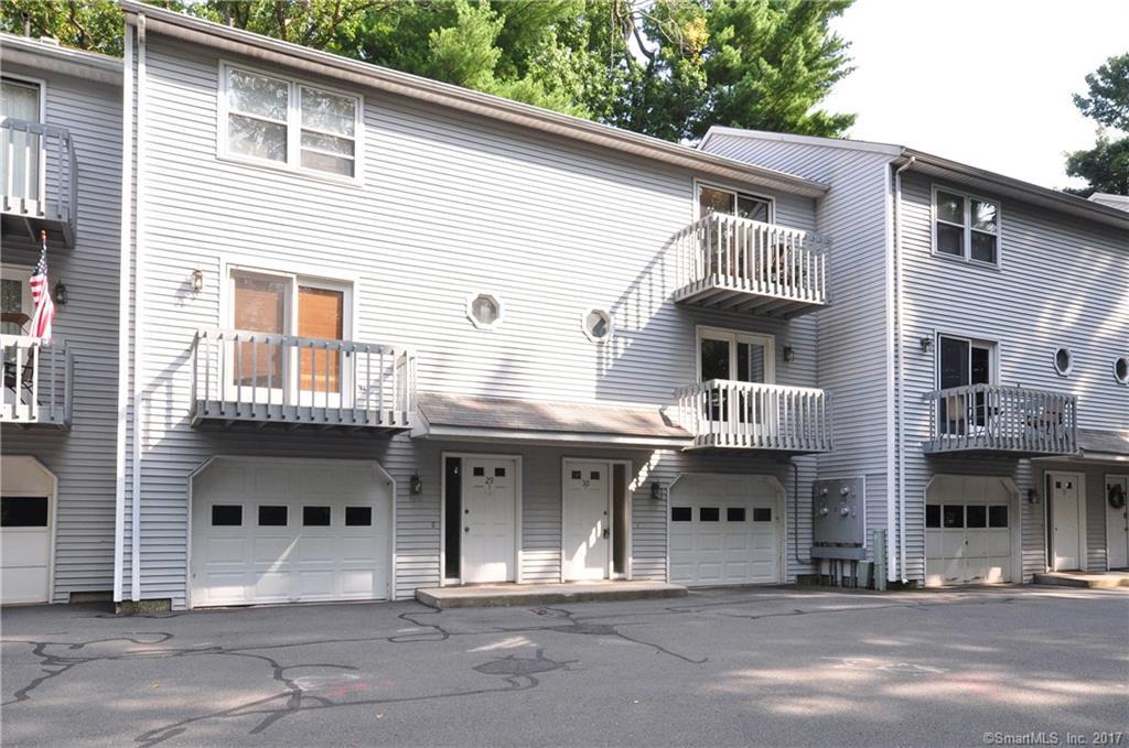 100 Northampton Lane - Photo 1