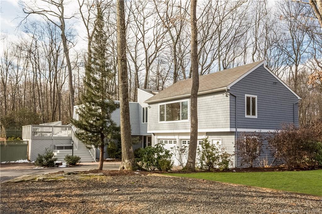 40 Pelham Lane - Photo 1