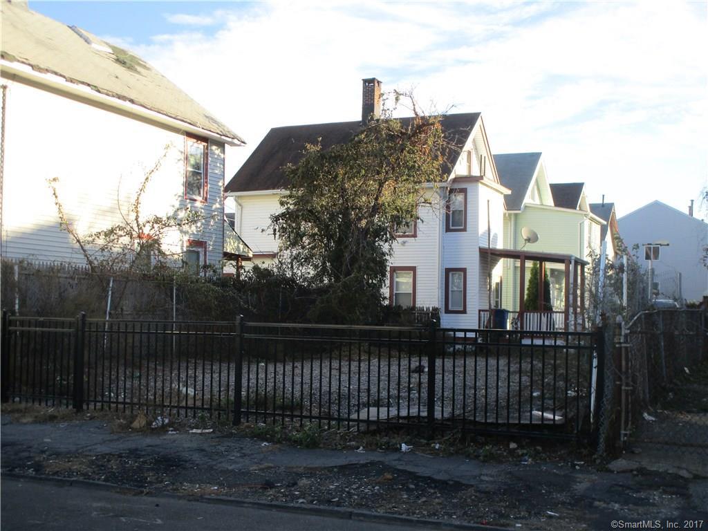 192 Berkshire Avenue - Photo 1
