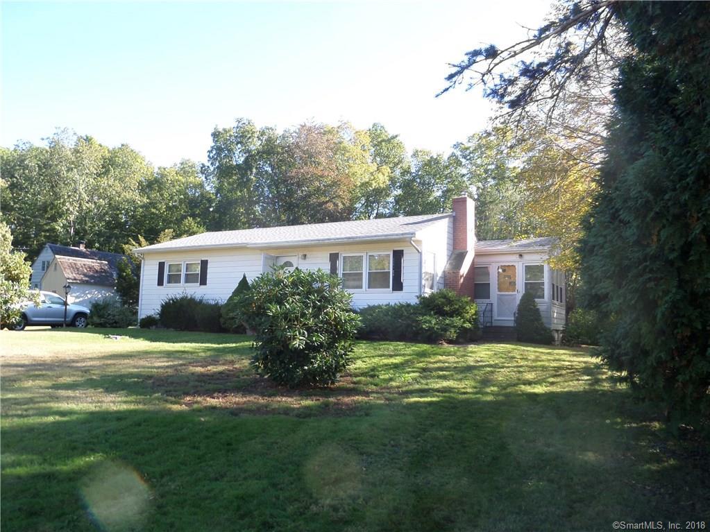 5 Hickory Avenue - Photo 1