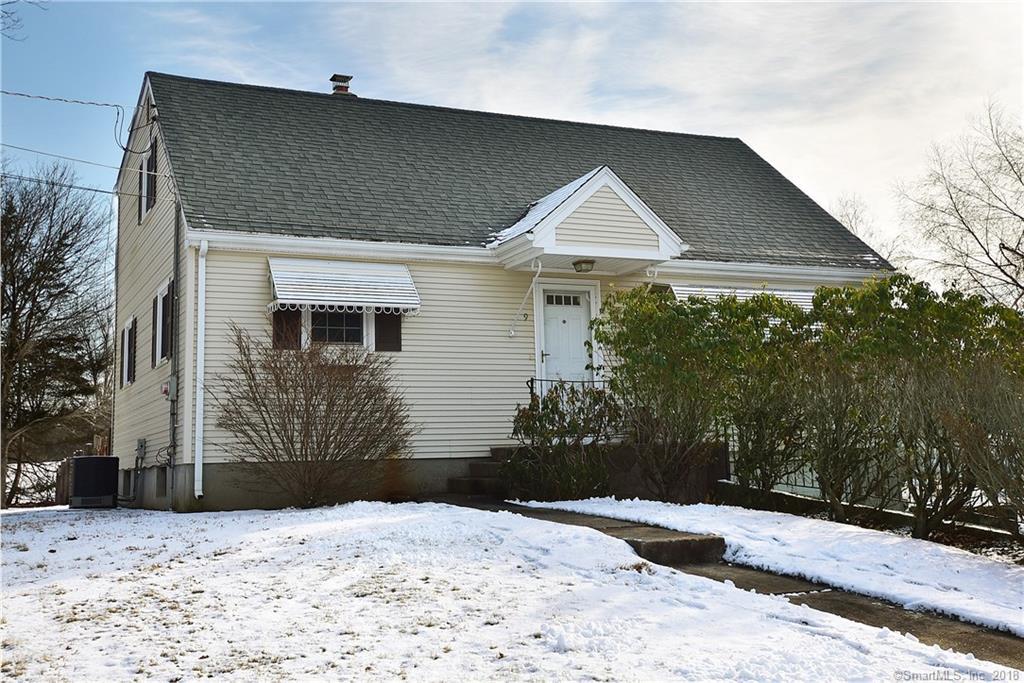 11 Elgin Drive - Photo 1