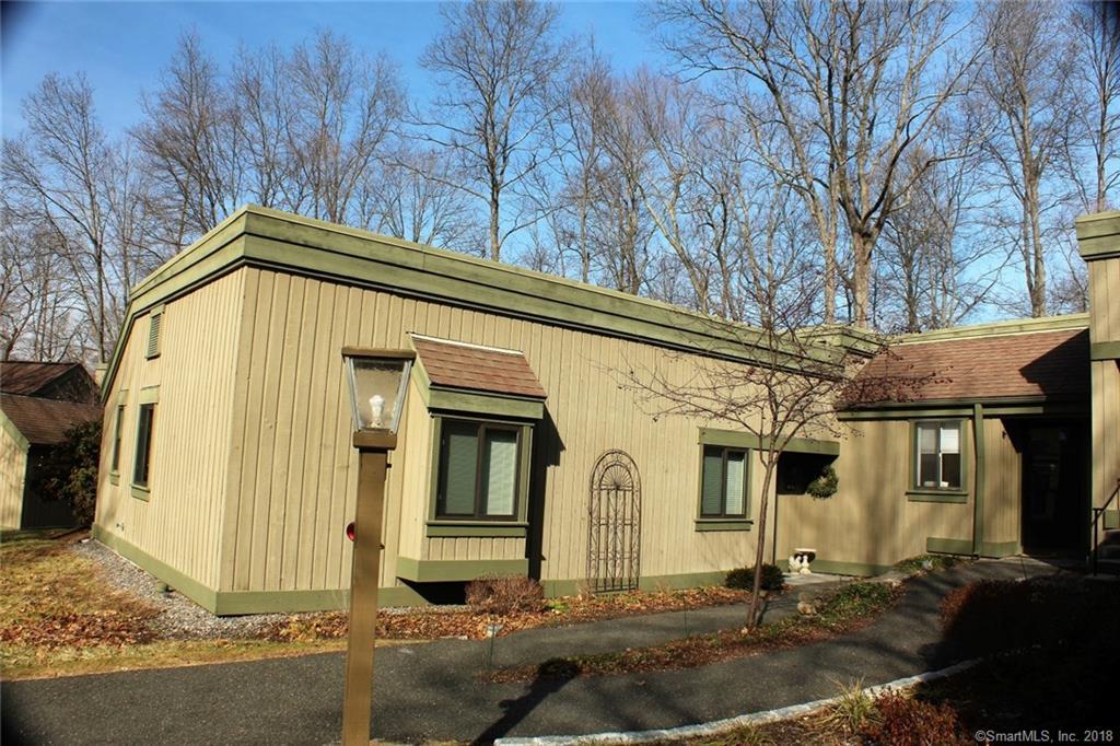 968 Heritage Village - Photo 1