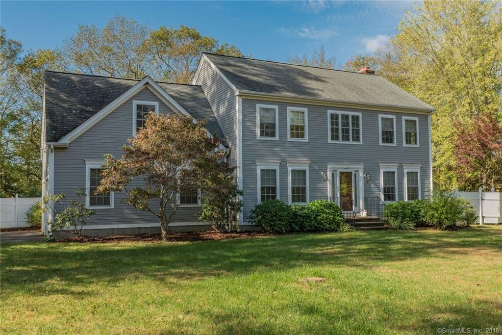 19 Westwood Drive - Photo 1