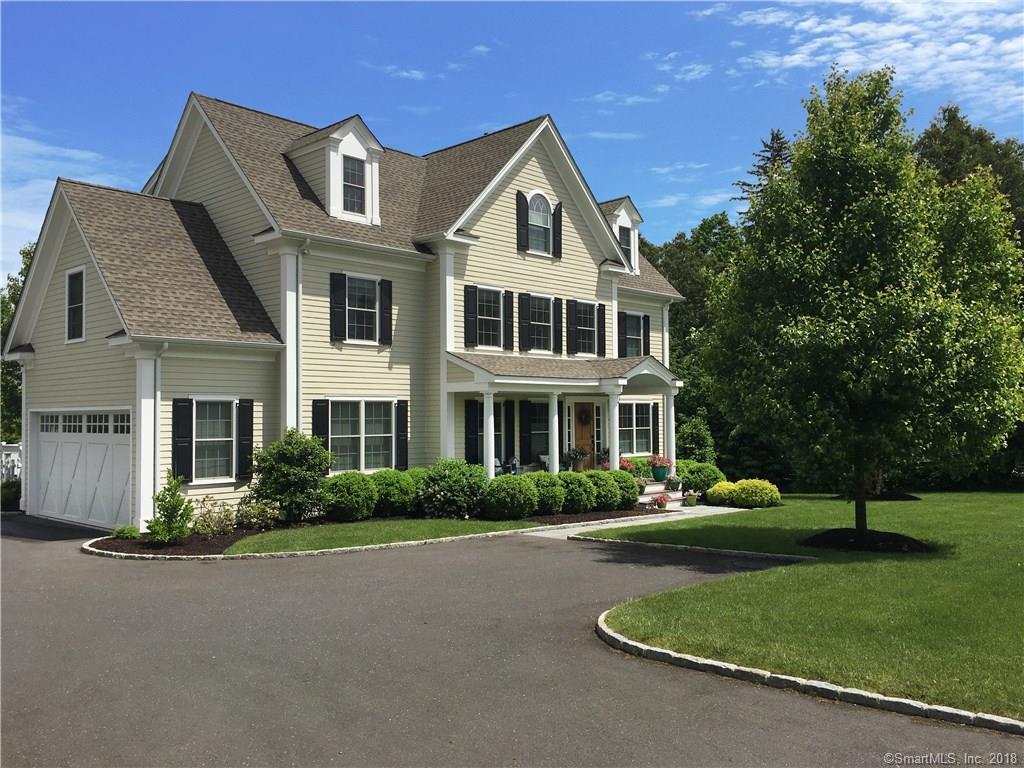 20 Gilbert Street - Photo 1