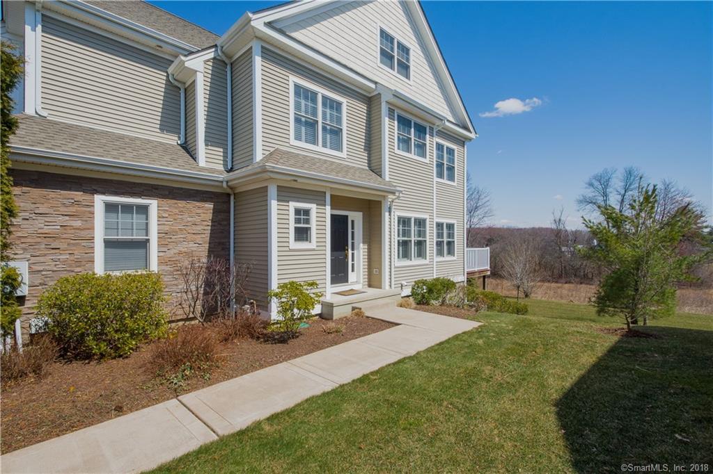 14 Pebble Beach Drive - Photo 1