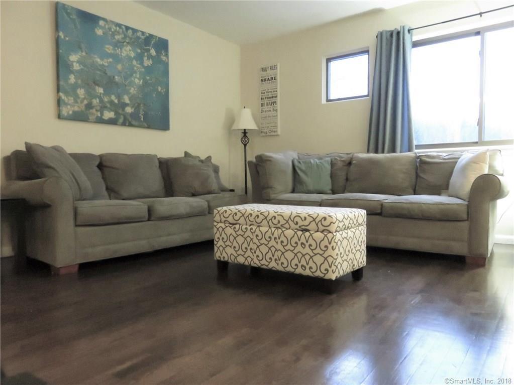 10 Sunrise Hill Road - Photo 1