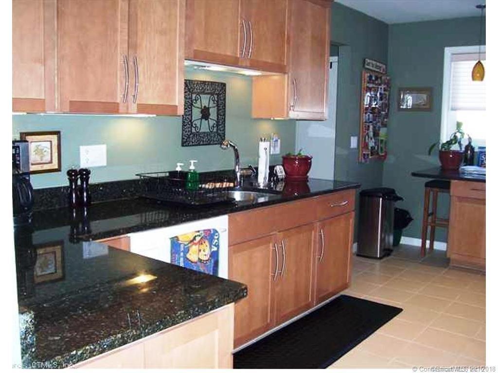 211 Greens Farm Road - Photo 1