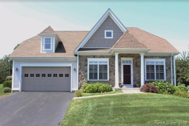 7 Colonial Drive - Photo 1