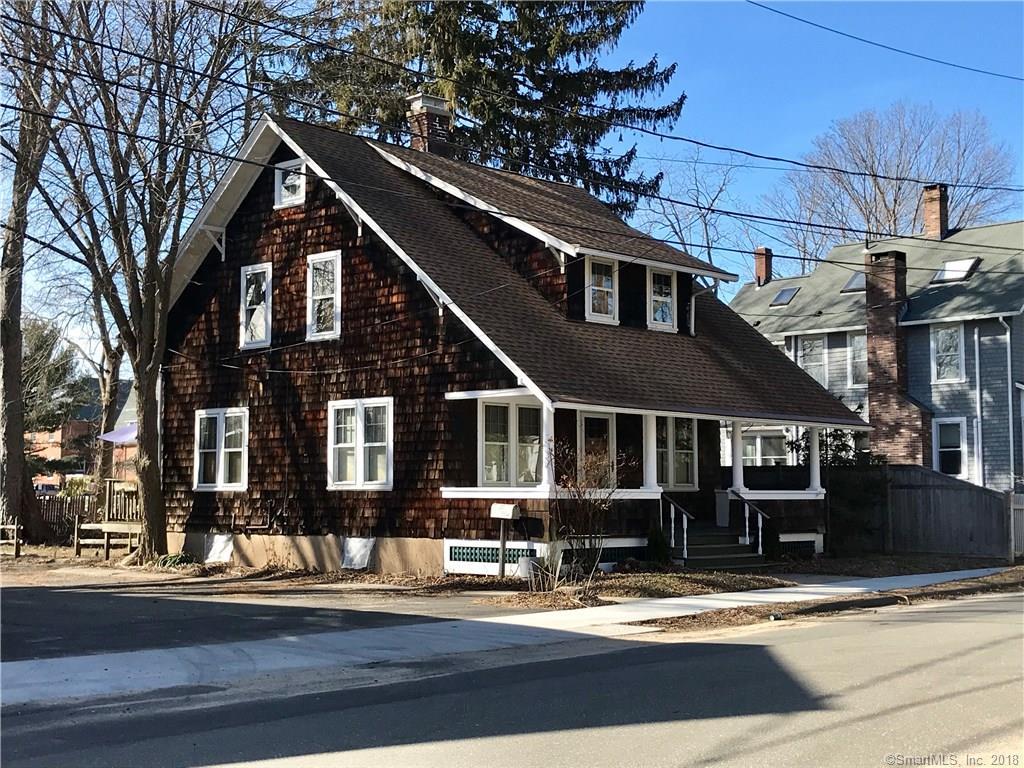 18 Graves Avenue - Photo 1