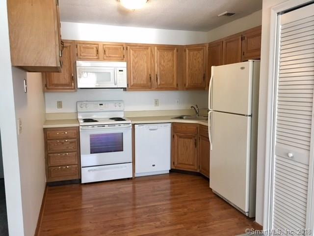 904 Twin Circle Drive - Photo 1