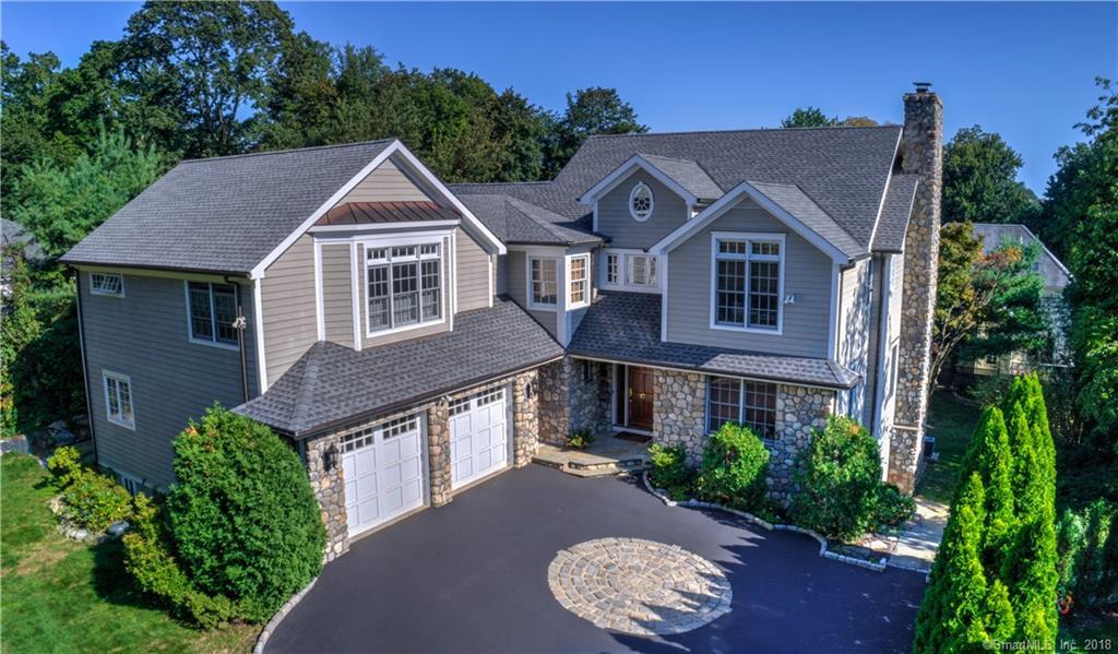 17 Edgewood Drive - Photo 1