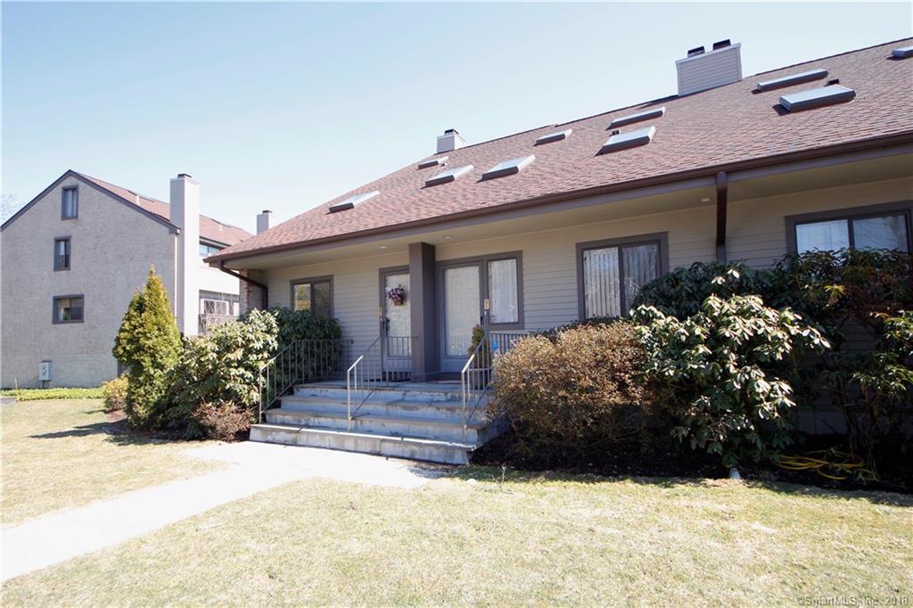 9 Old North Stamford Road - Photo 1