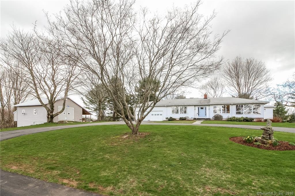 10 Carriage Hill Drive - Photo 1