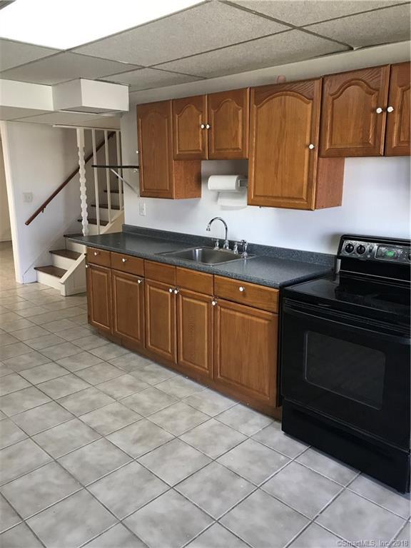 22 Round Hill Drive - Photo 1