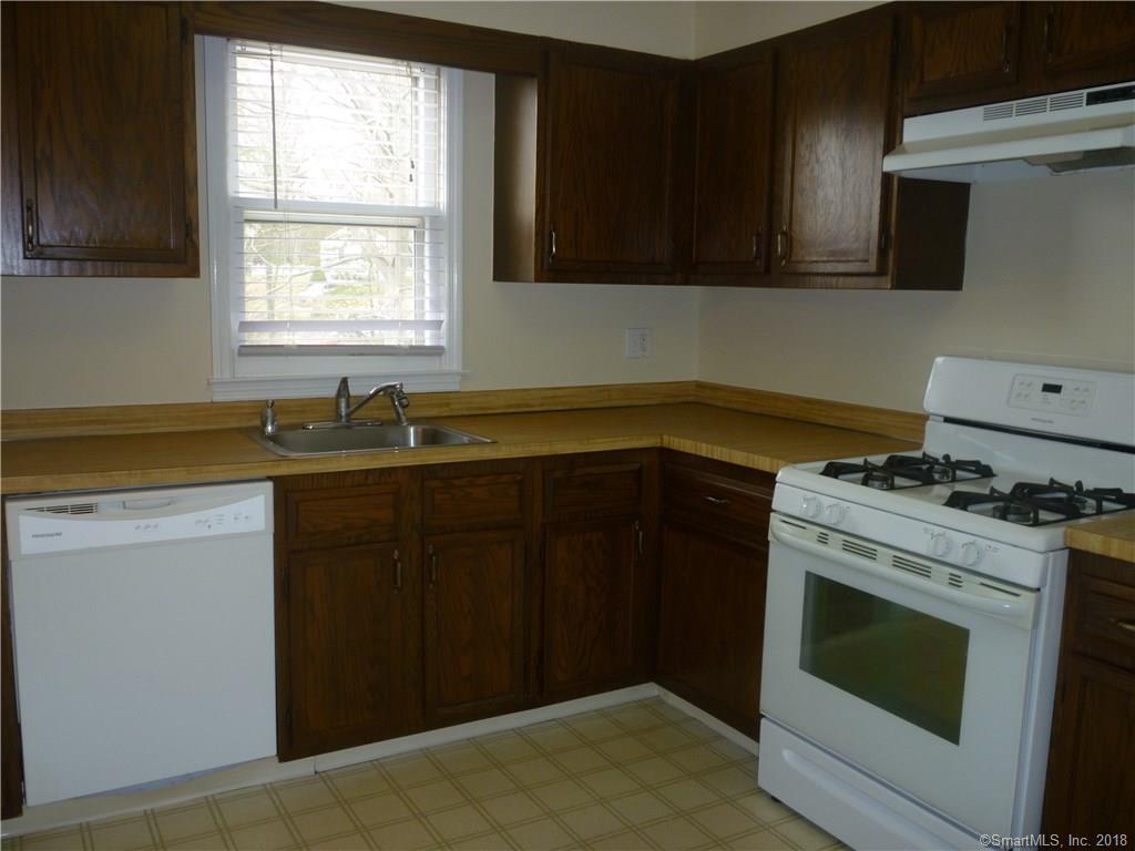 48 Glen Avenue - Photo 1