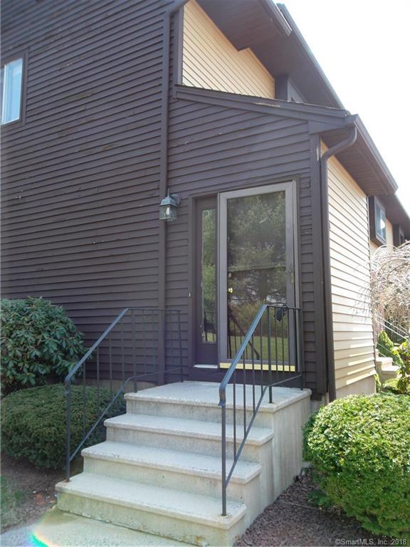 702 Summer Hill Drive - Photo 1