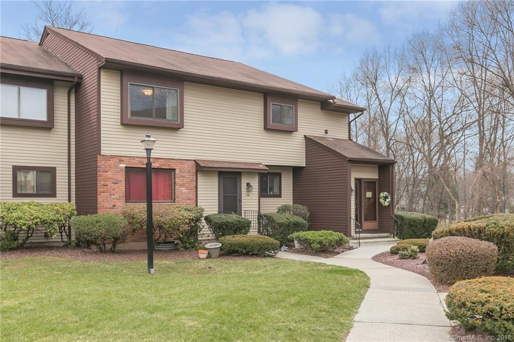 109 Summer Hill Drive - Photo 1
