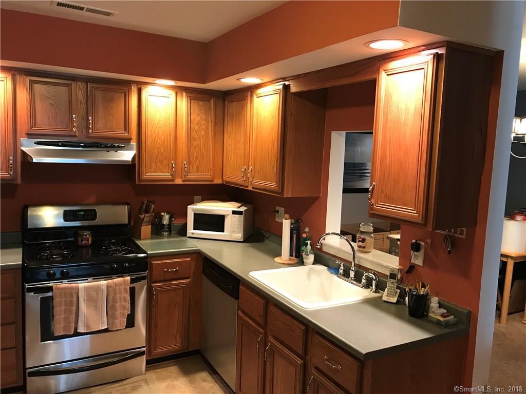 30 Greenview Lane - Photo 1