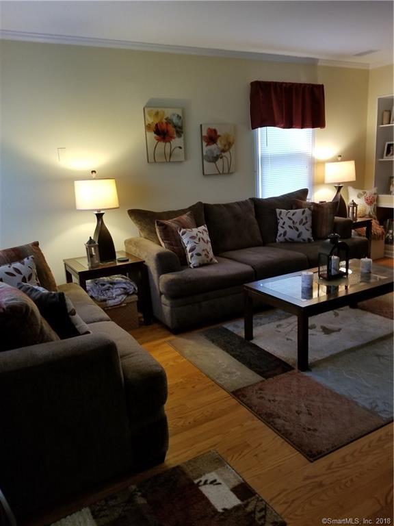 39 Nash Place - Photo 1