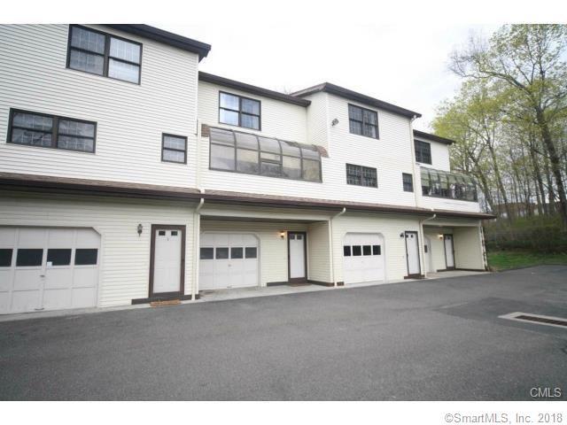 562 Hope Street - Photo 1